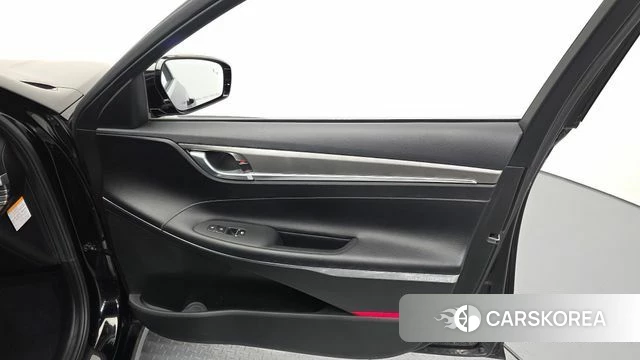 Hyundai The New Grandeur IG Hybrid id 4495722 из Кореи 16
