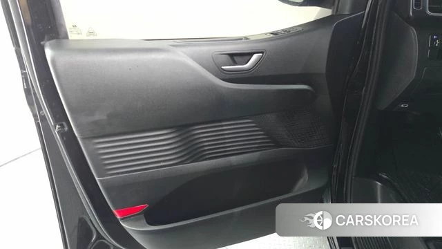 Hyundai Staria id 4726967 из Кореи 16