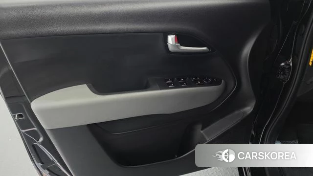 Kia The New Kia Ray EV id 4354281 из Кореи 16
