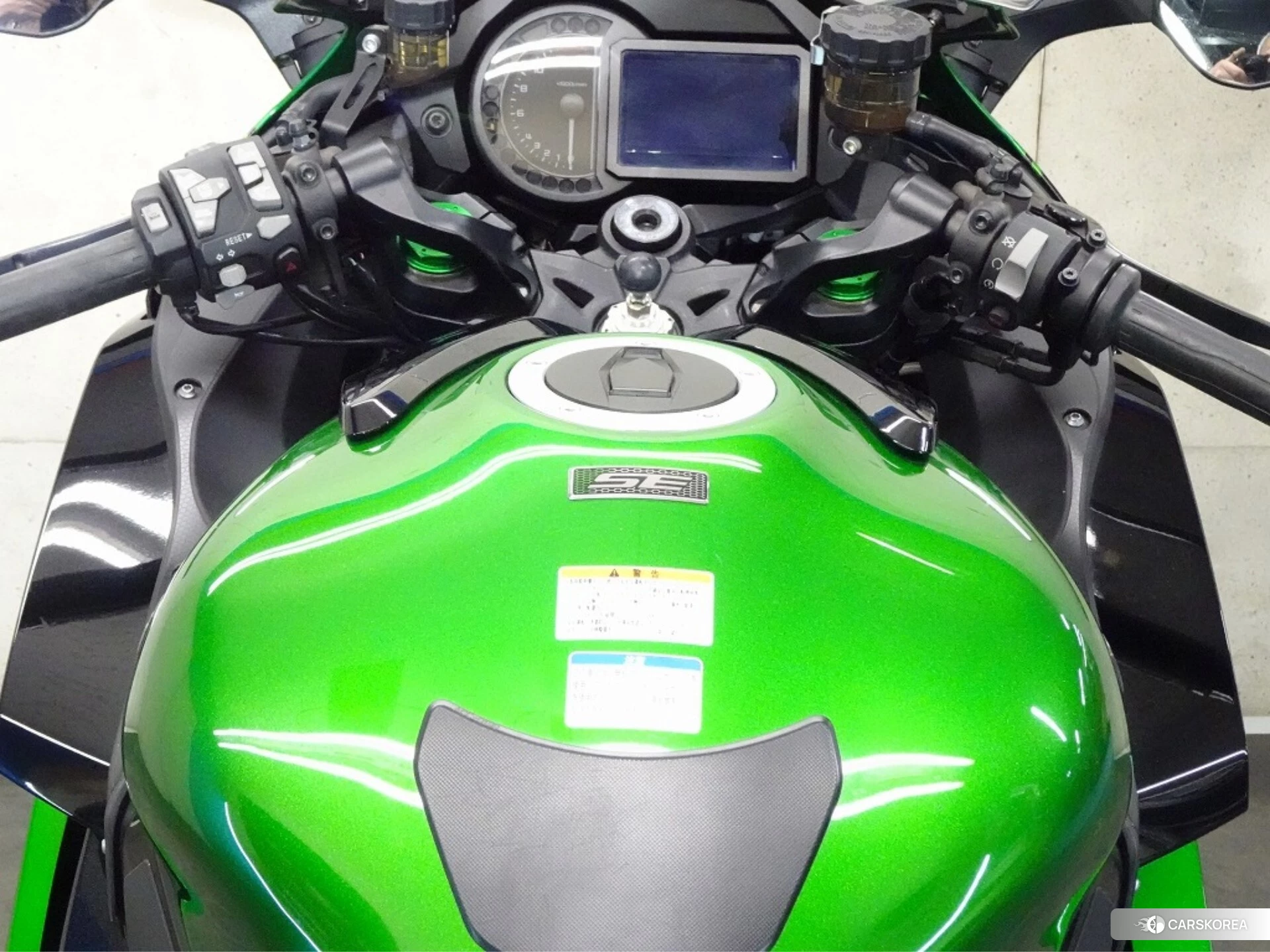 Kawasaki NINJA H2 SX SE id 3947991 из Японии 16