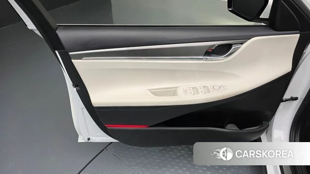 Hyundai The New Grandeur IG id 4641852 из Кореи 16