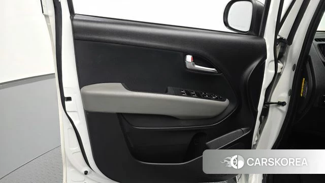 Kia The New Kia Ray id 4898658 из Кореи 16