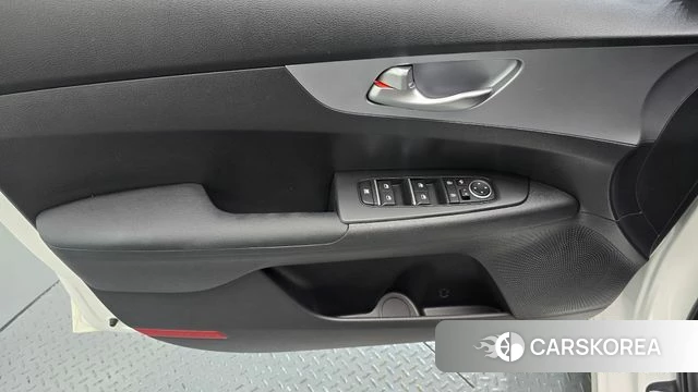 Kia The New K3 2nd generation id 4745908 из Кореи 16