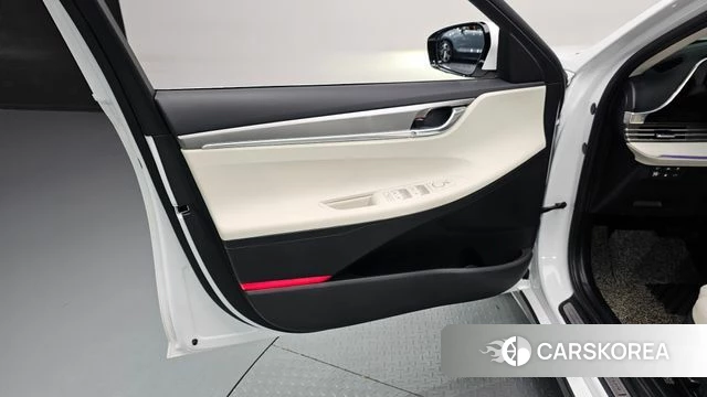 Hyundai The New Grandeur IG id 4415428 из Кореи 16