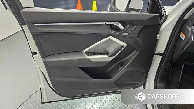 Audi Q3 (F3) id 4294094 из Кореи 16