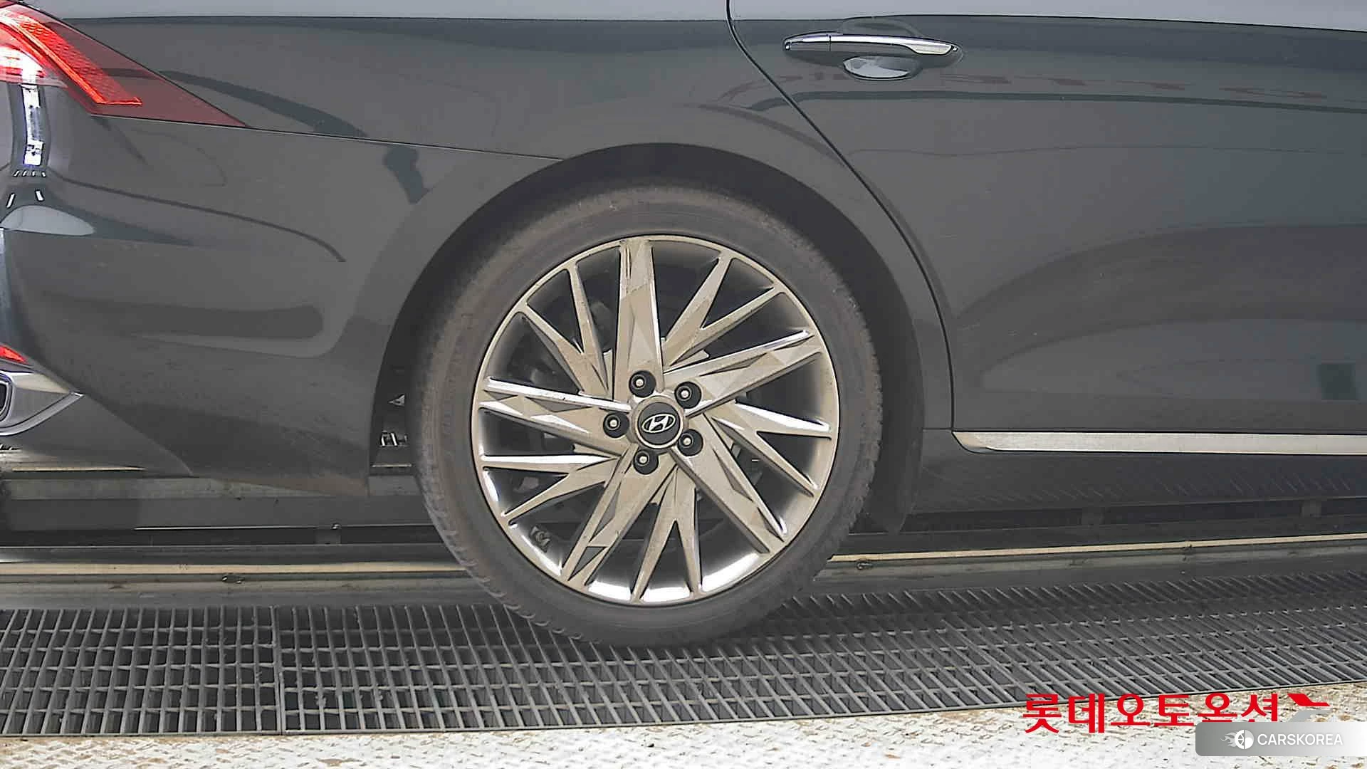 Hyundai Grandeur id 4909192 из Кореи 16
