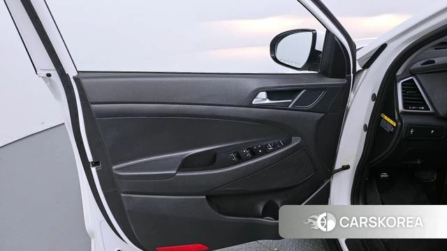 Hyundai All New Tucson id 4384914 из Кореи 16