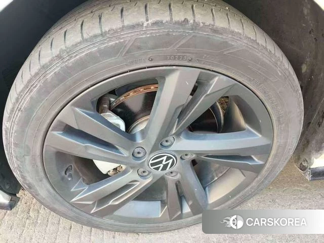 Volkswagen Golf id 4348223 из Китая 16