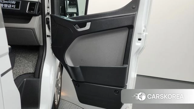 Hyundai Solati id 4395275 из Кореи 16