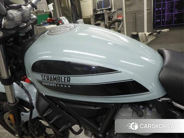 Ducati SCRAMBLER SIXTY2 id 4206139 из Японии 16