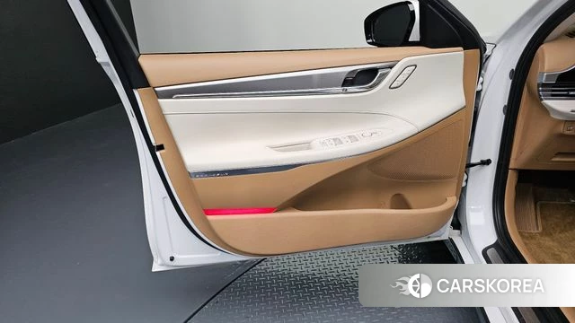Hyundai The New Grandeur IG id 4529991 из Кореи 16