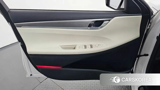 Hyundai The New Grandeur IG Hybrid id 4561520 из Кореи 16