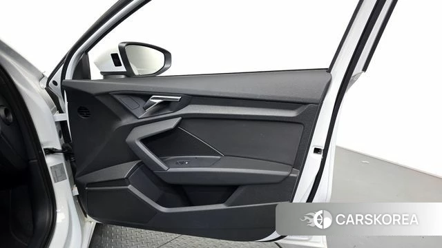 Audi A3 (8Y) id 4687376 из Кореи 16