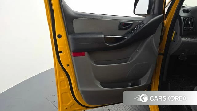 Hyundai The New Grand Starex id 4595990 из Кореи 16