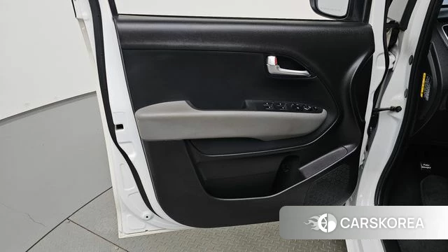 Kia The New Ray id 4917805 из Кореи 16