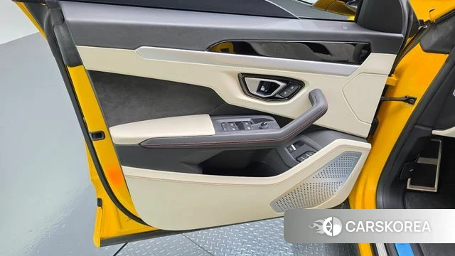 Lamborghini Urus id 4623239 из Кореи 16