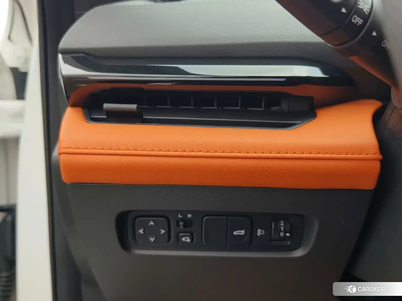 Chang'an UNI-V id 4686108 из Китая 16