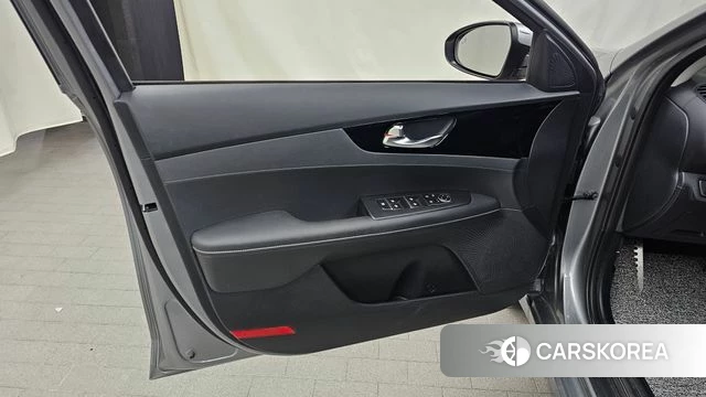 Kia The New K3 2nd generation id 4302633 из Кореи 16
