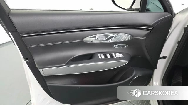 Genesis Electrified GV70 id 4382827 из Кореи 16