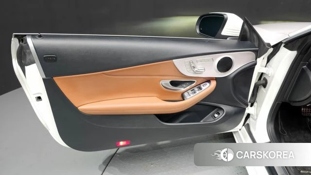 Mercedes-Benz C-Class W205 id 4495558 из Кореи 16