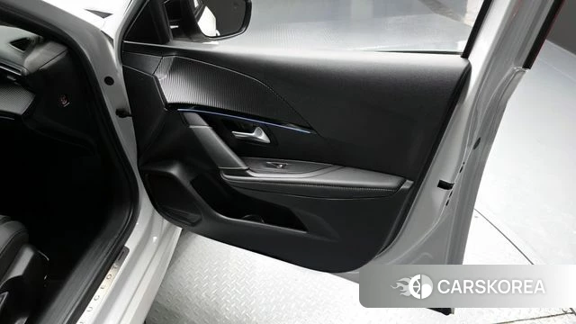 Peugeot e-208 second Generation id 4415858 из Кореи 16