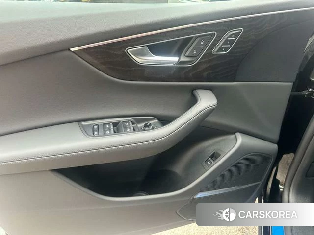 Audi Q8 id 4342123 из Китая 16