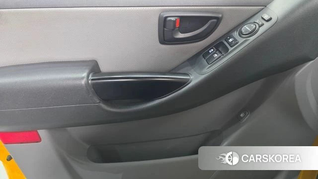 Hyundai The New Grand Starex id 4324684 из Кореи 16