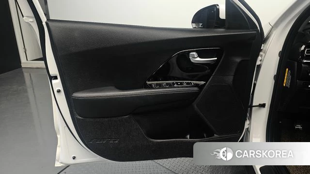 Kia The New Niro id 4447532 из Кореи 16