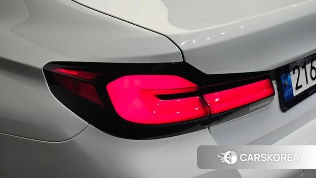 BMW 5 Series (G30) id 4561277 из Кореи 16