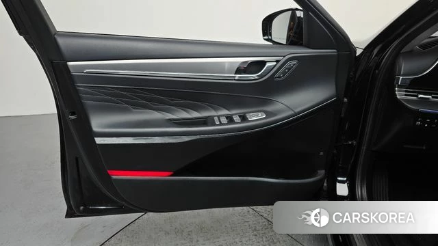 Hyundai The New Grandeur IG Hybrid id 4573642 из Кореи 16