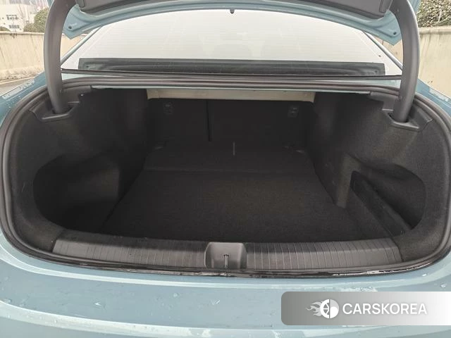 Volkswagen Passat id 3890779 из Китая 15