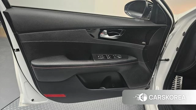 Kia The New K3 2nd generation id 4267798 из Кореи 16