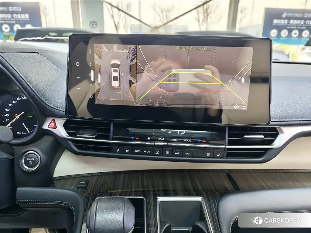 Toyota Sienna id 4546375 из Китая 16