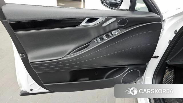 Genesis G80 (RG3) id 4619437 из Кореи 16
