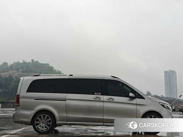Mercedes-Benz V-class id 4273520 из Китая 16