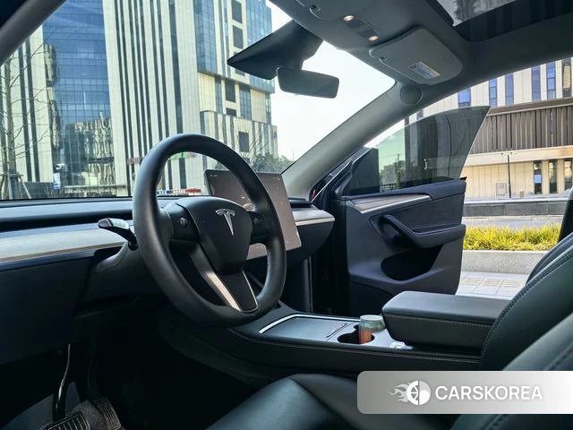 Tesla Model Y id 4205777 из Китая 16