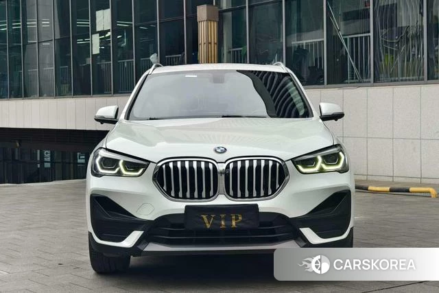 BMW X1 id 4215584 из Китая 16