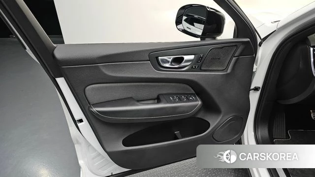 Volvo XC60 second Generation id 4501608 из Кореи 16