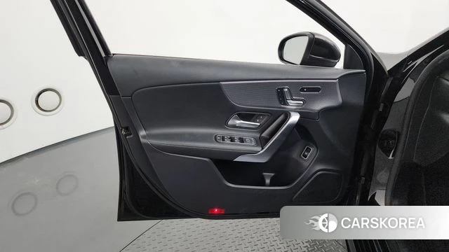 Mercedes-Benz A-Class W177 id 4625768 из Кореи 16