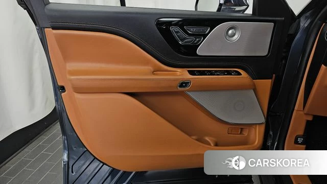 Lincoln Aviator 2nd generation id 4344730 из Кореи 16