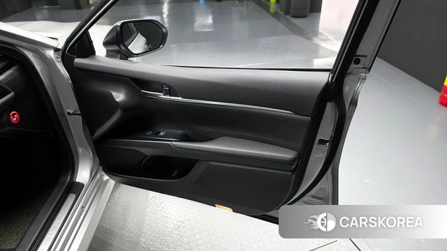 Toyota Camry (XV70) id 4351099 из Кореи 16