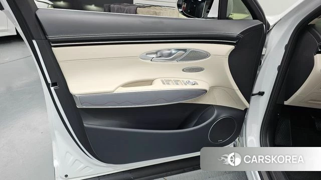 Genesis GV70 id 4355866 из Кореи 16