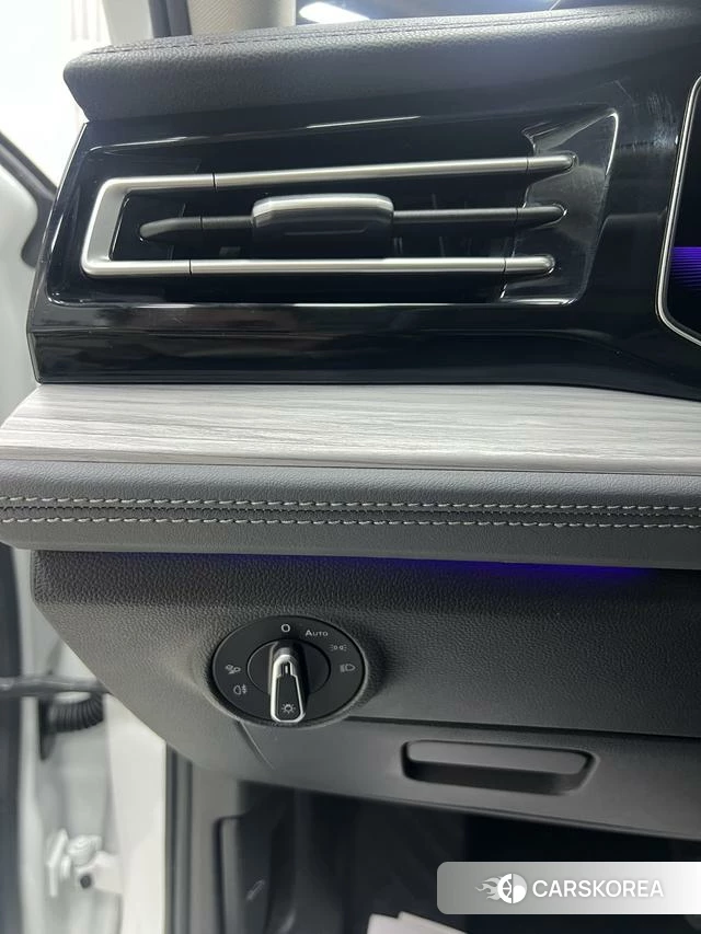 Volkswagen Sagitar id 4290803 из Китая 16