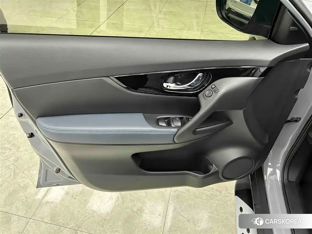 Nissan Qijun id 4515388 из Китая 16