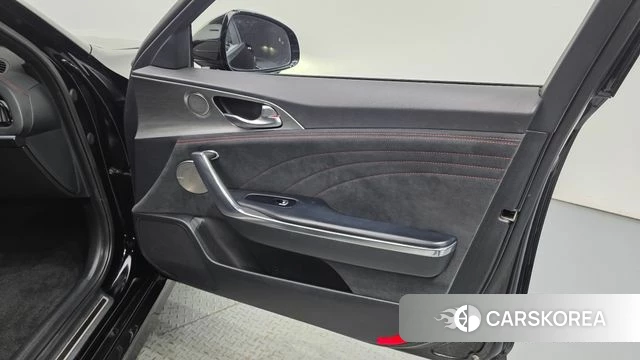 Kia Stinger Meister id 4942134 из Кореи 16