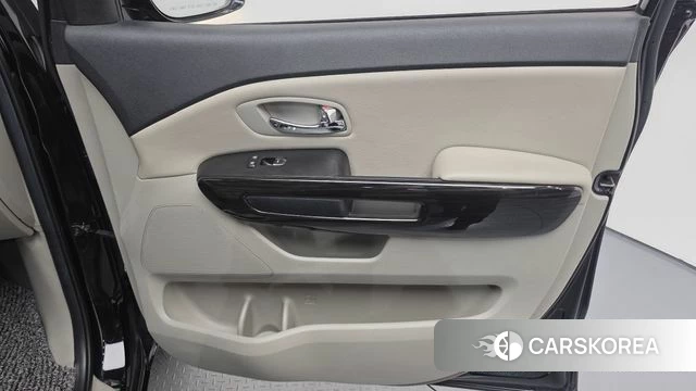 Kia The New Carnival id 4595690 из Кореи 16