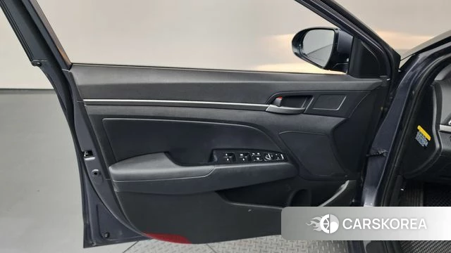 Hyundai Avante AD id 4582075 из Кореи 16