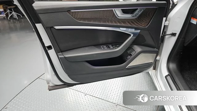 Audi A6 (C8) id 4609743 из Кореи 16