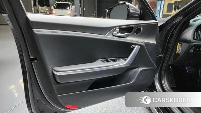 Kia Stinger id 4397505 из Кореи 16