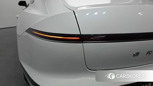 Hyundai Grandeur Hybrid (GN7) id 4549106 из Кореи 16